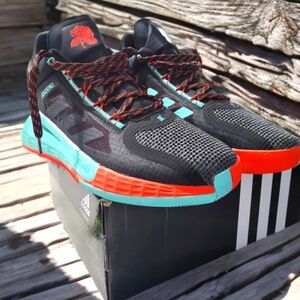 NEW - Adidas D Rose11 Basketball Shoes FZ4407 Size 9.5 Black